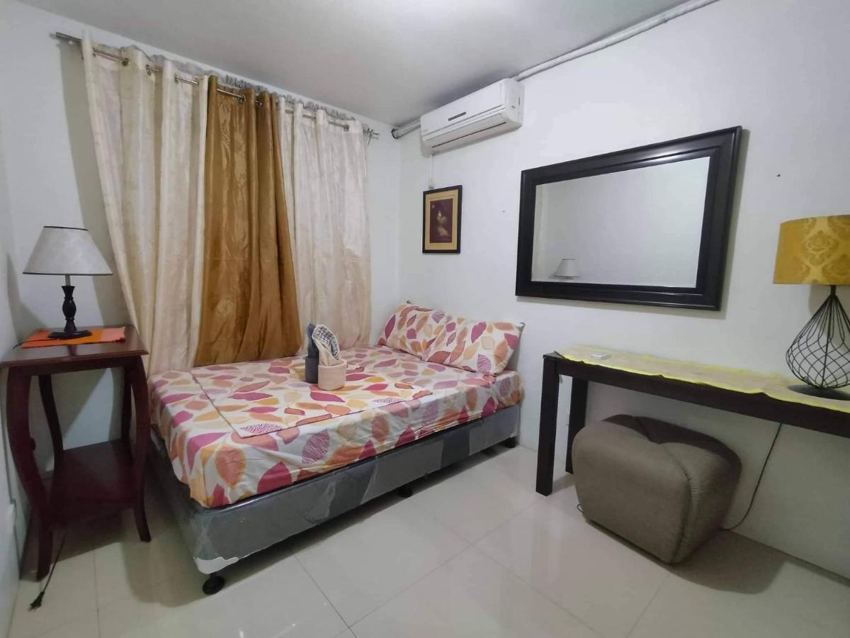 Ri'S One Oasis W Free Pool Back Of Sm City Mall Davao Екстер'єр фото
